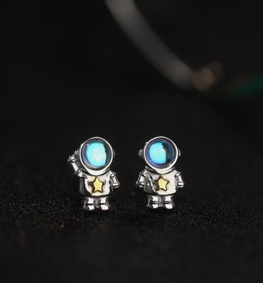 small beautiful flower earrings 0.9cm shiny crystal fashion earrings